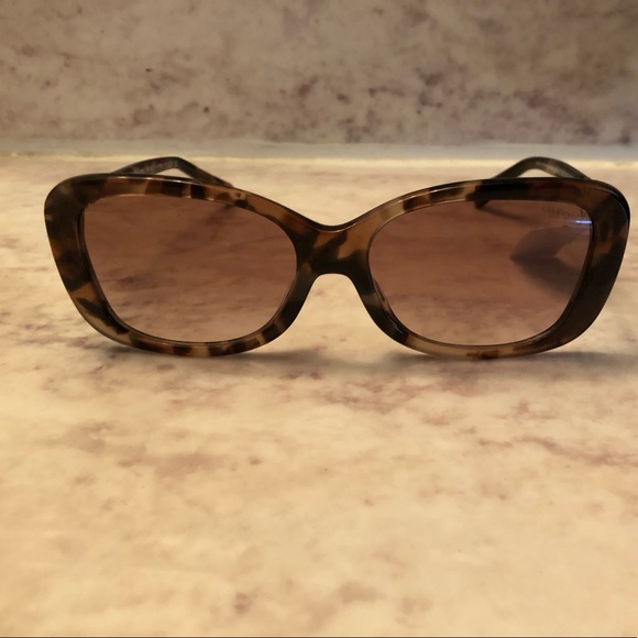 Coach sunglasses - Picture 4 of 10